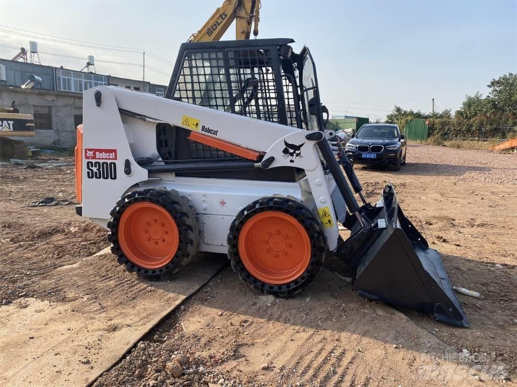 Bobcat S 300 Ładowarki burtowe