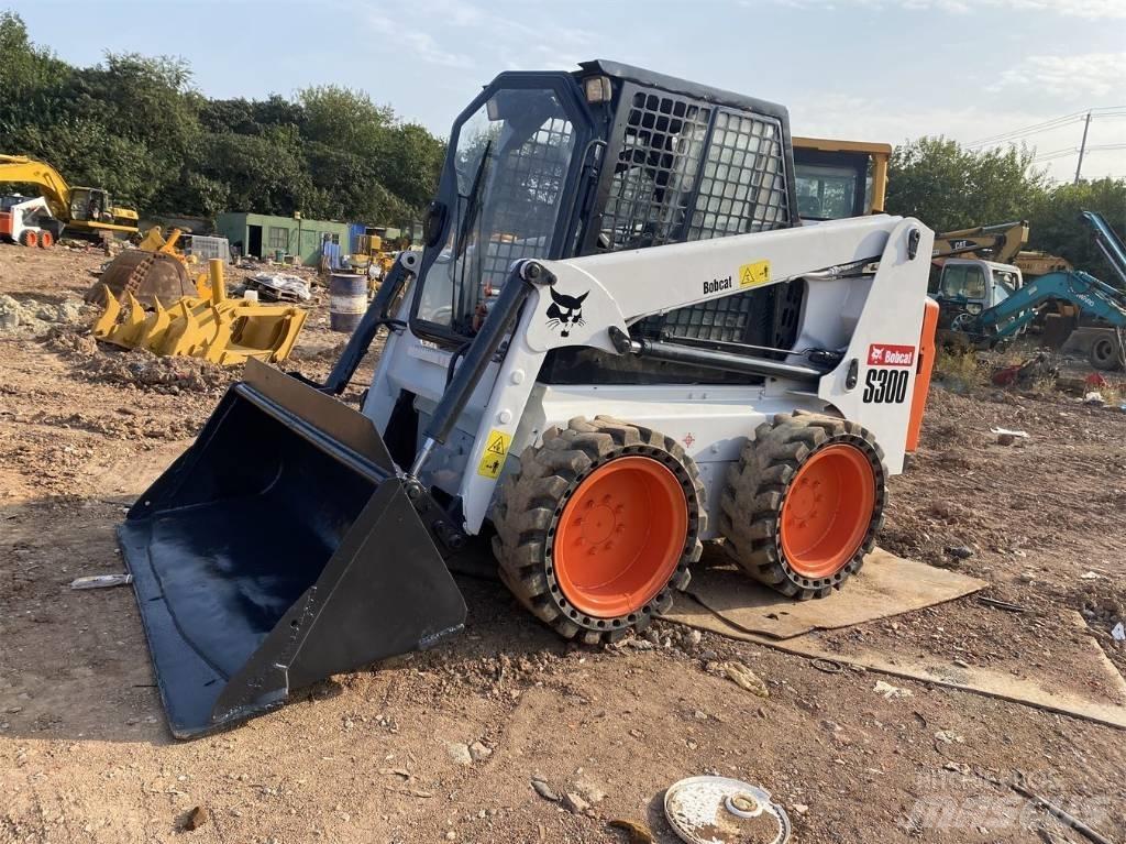 Bobcat S 300 Ładowarki burtowe