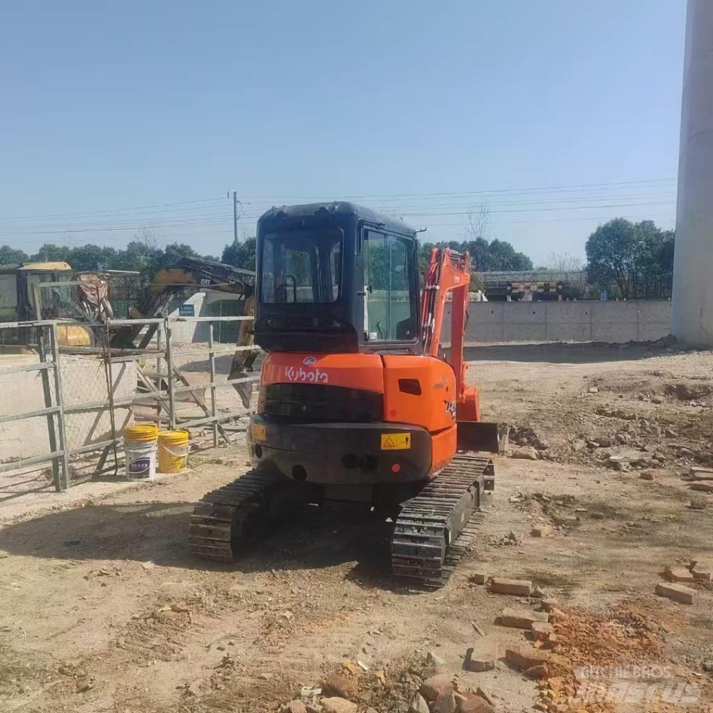Kubota U 27 Minikoparki