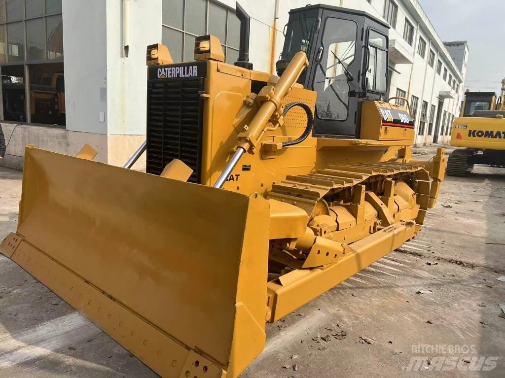 CAT D6G Spycharki gąsienicowe