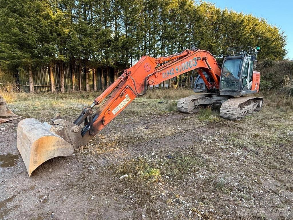 Hitachi ZX225USRLC-3 Koparki gąsienicowe