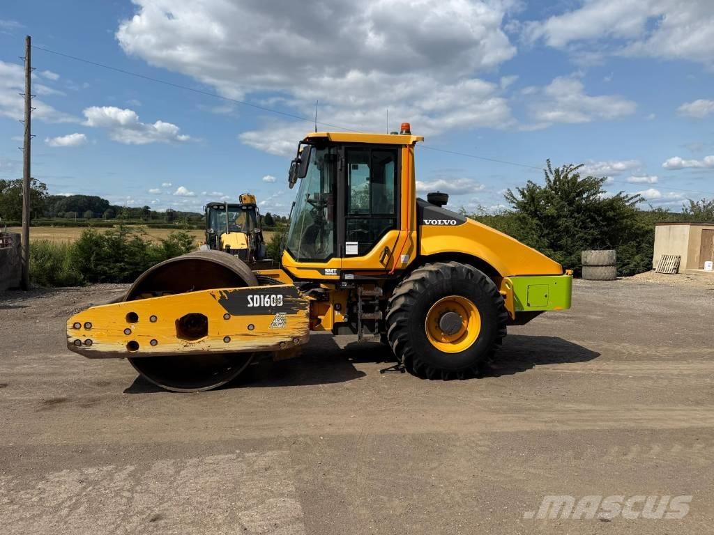 Volvo SD 160 B Walce ogumione