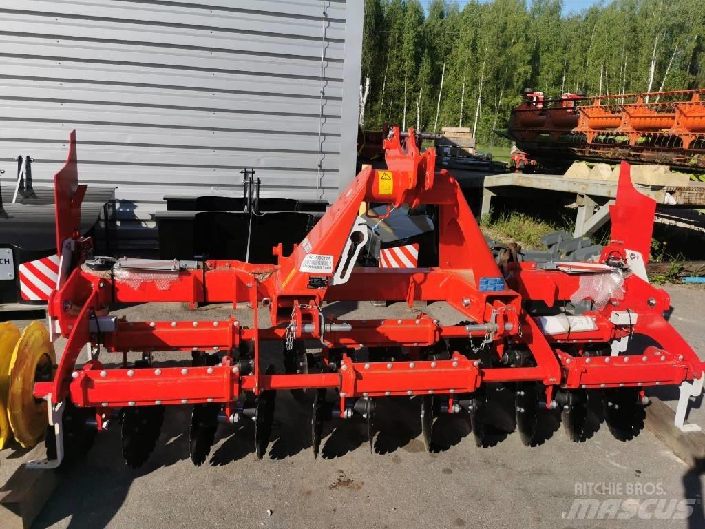 Pöttinger FOX300D Kultywatory rzedowe