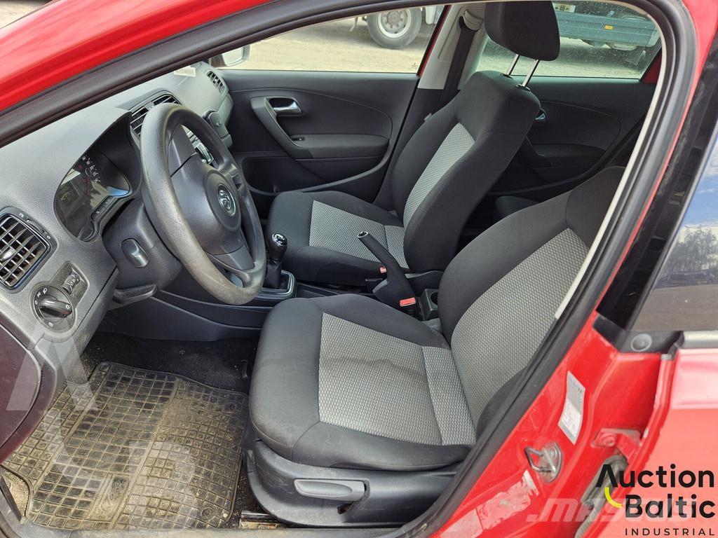Volkswagen Polo Samochody osobowe
