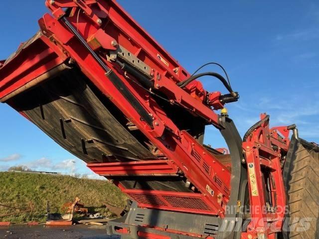 Sandvik QE 441 Przesiewacze mobilne