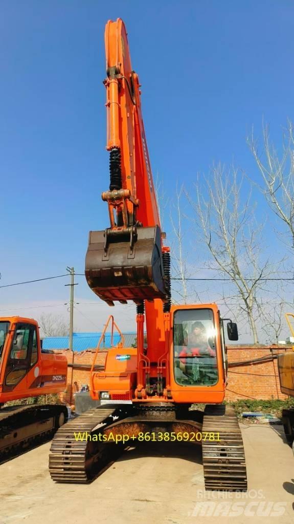 Doosan DH 225 LC-7 Koparki gąsienicowe