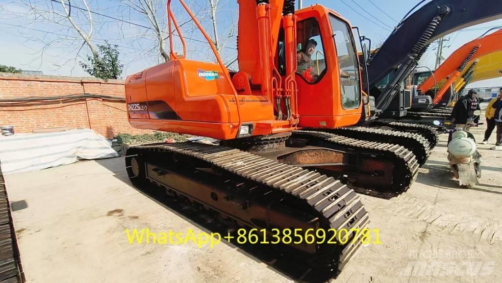 Doosan DH 225 LC-7 Koparki gąsienicowe