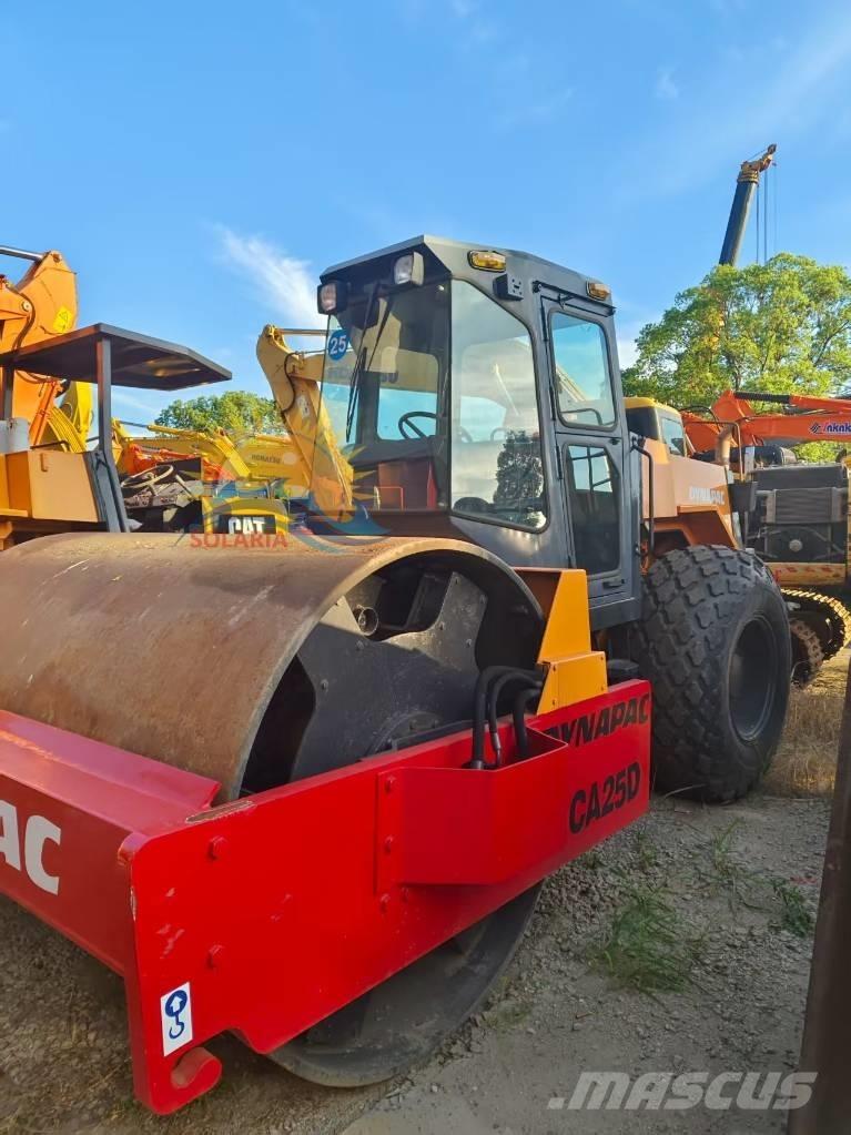 Dynapac CA 25 D Walce jednobębnowe