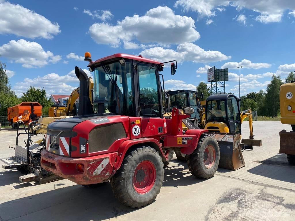 Volvo L 30 G Ładowarki kołowe