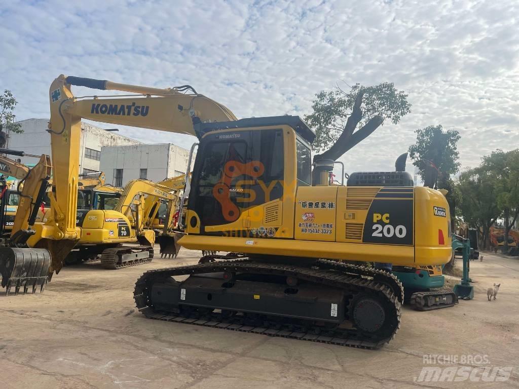 Komatsu PC 200-8 Koparki gąsienicowe