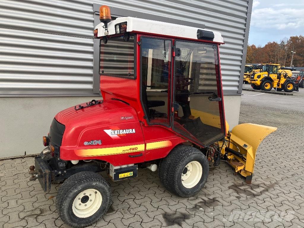 Shibaura CM 374 Maszyny komunalne