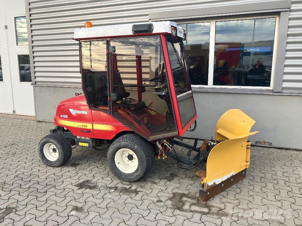 Shibaura CM 374 Maszyny komunalne