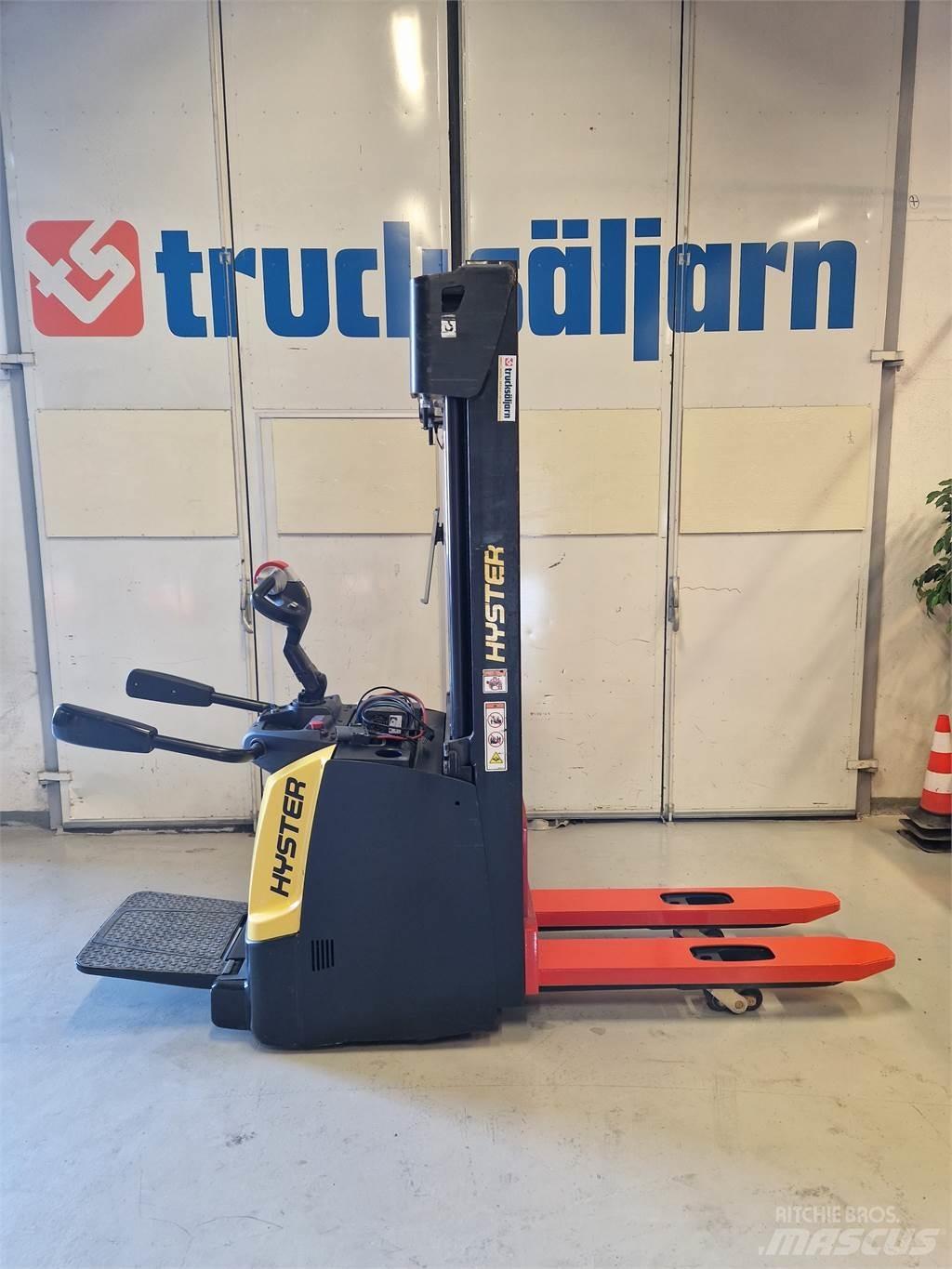 Hyster S1.4S IL Wózki widłowe unoszące z dyszlem