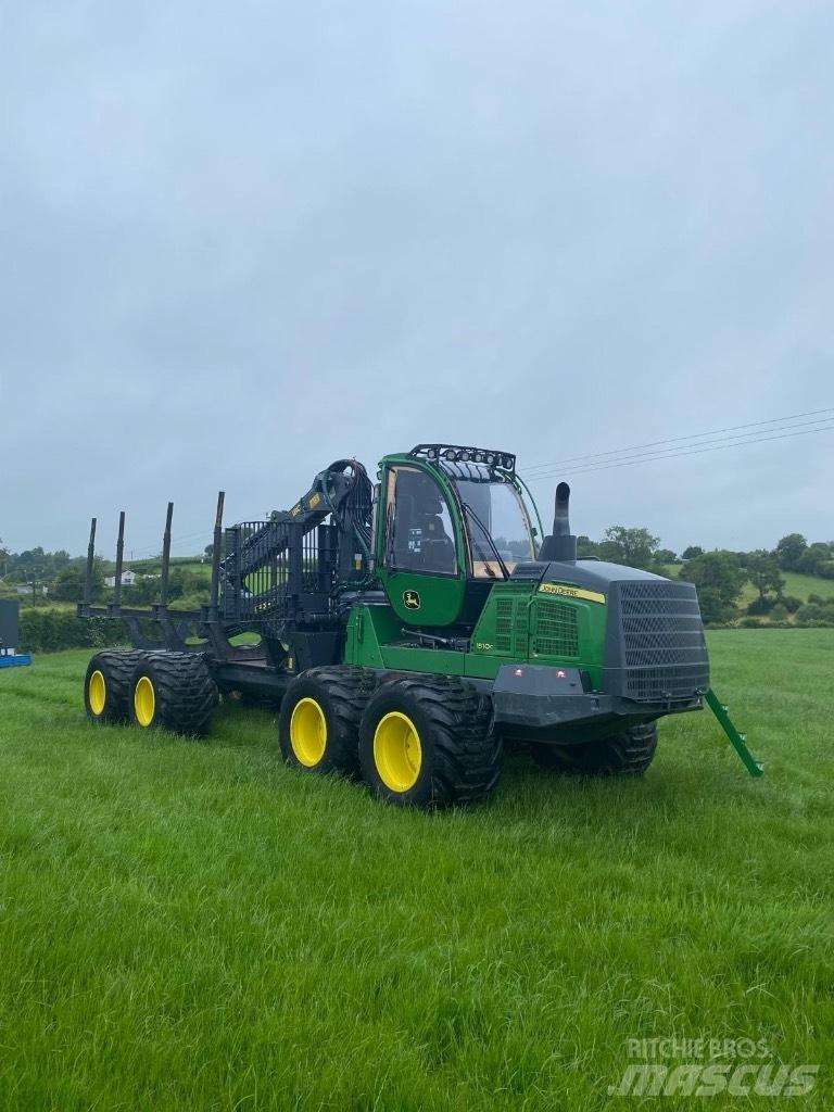 John Deere 1510G Forwardery
