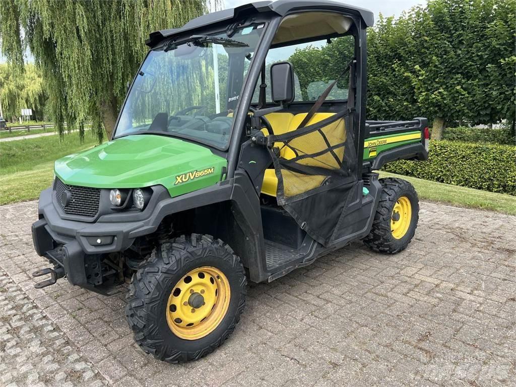 John Deere XUV865M Pojazdy terenowe
