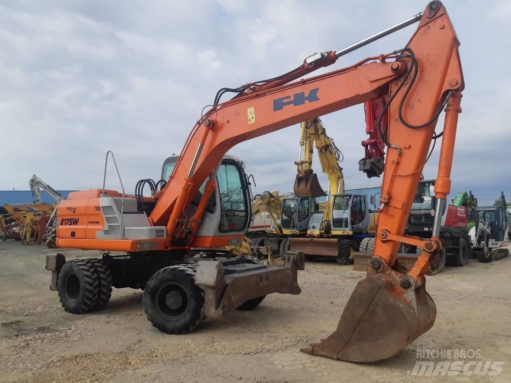 Fiat-Kobelco E175W Koparki kołowe