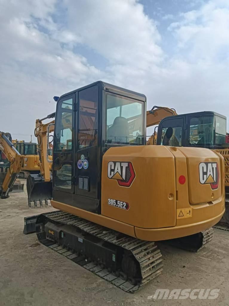 CAT 305.5 Minikoparki