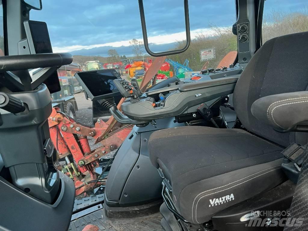 Valtra T 235 Direct Ciągniki rolnicze