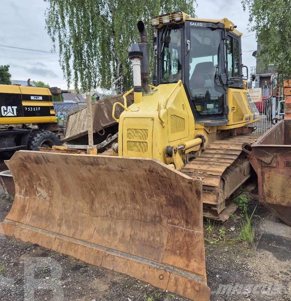Komatsu D 51 EX-22 Spycharki gąsienicowe