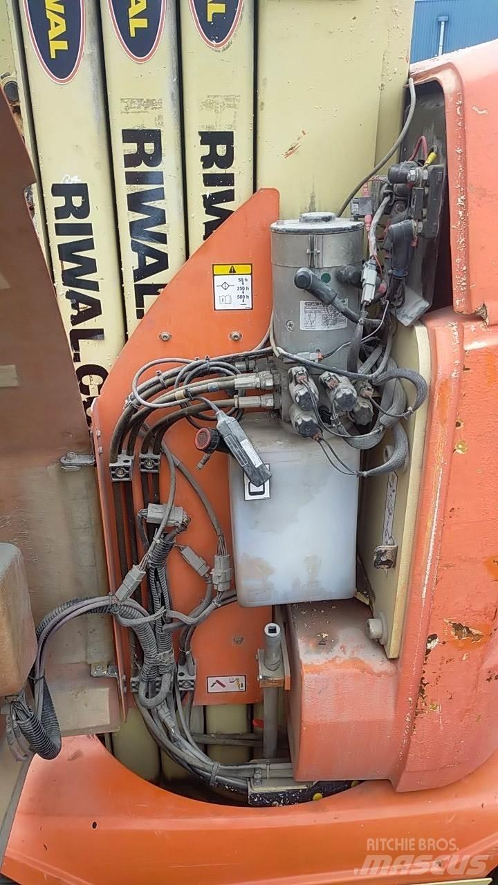 JLG T10E Inne podnośniki