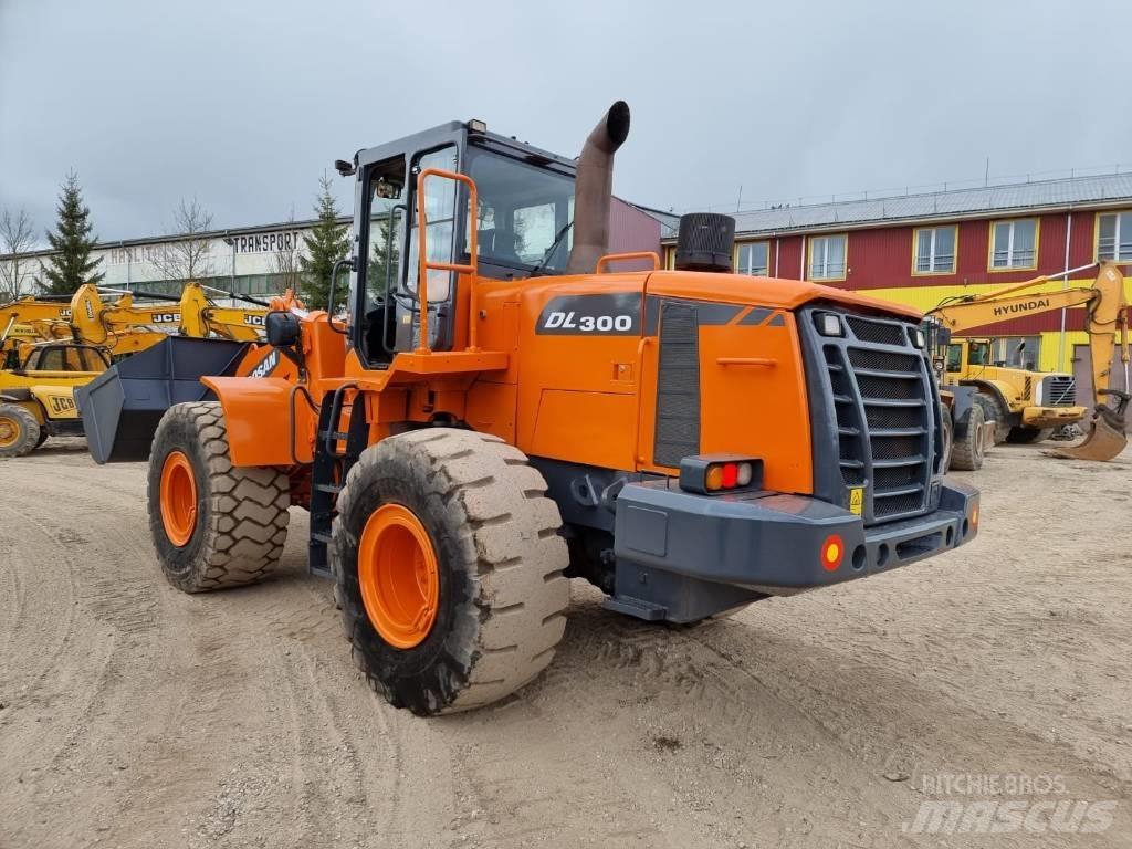 Doosan DL 300-3 Ładowarki kołowe