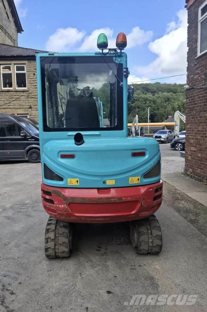 Takeuchi TB230 Minikoparki