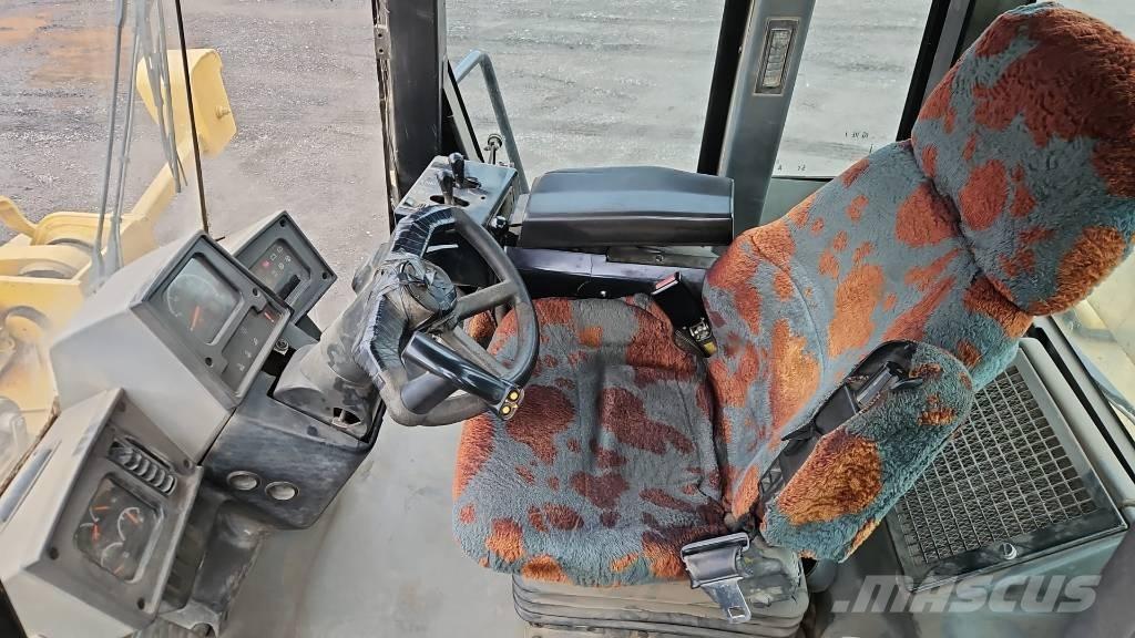 CAT 962 G Ładowarki kołowe
