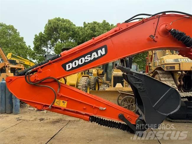 Doosan DX 225 LC Koparki gąsienicowe