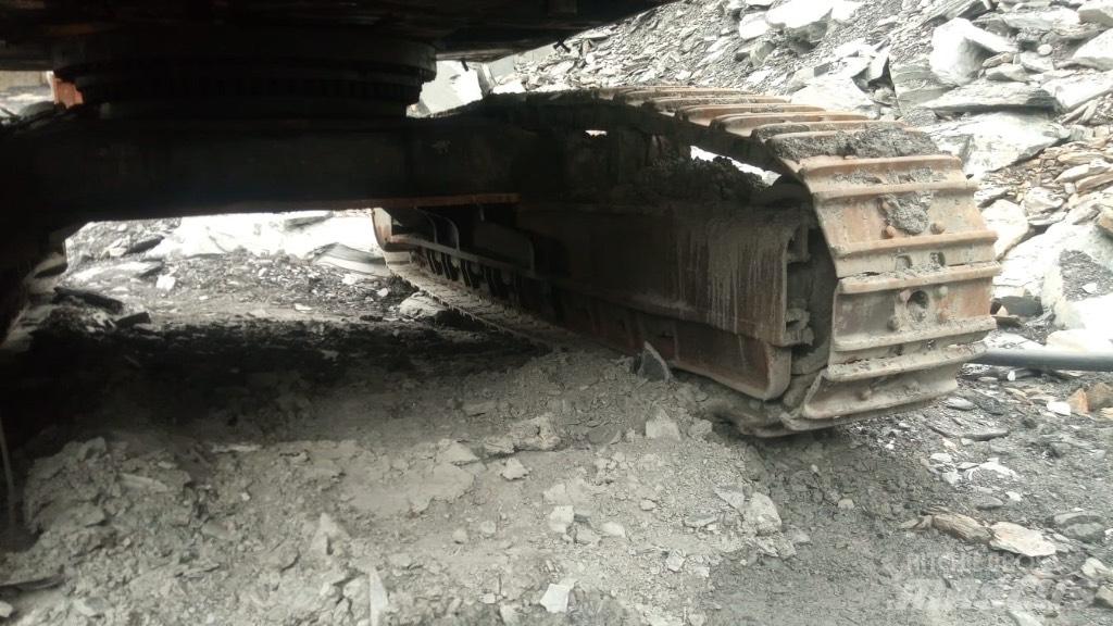 CAT 352 F Koparki gąsienicowe