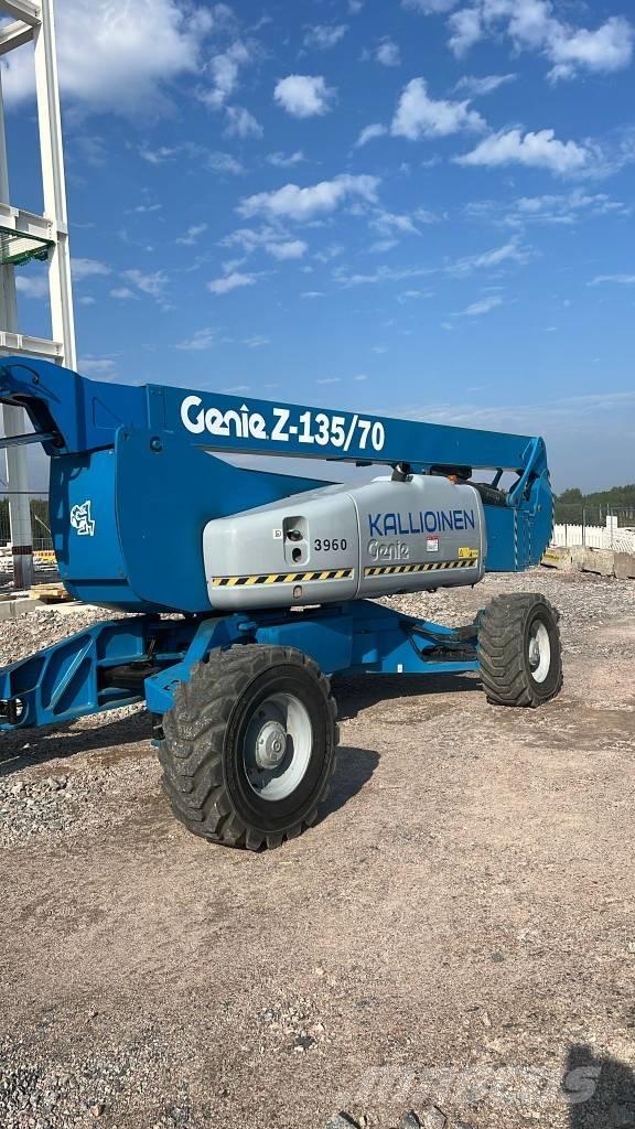 Genie Z 135/70 RT Podnośniki przegubowe