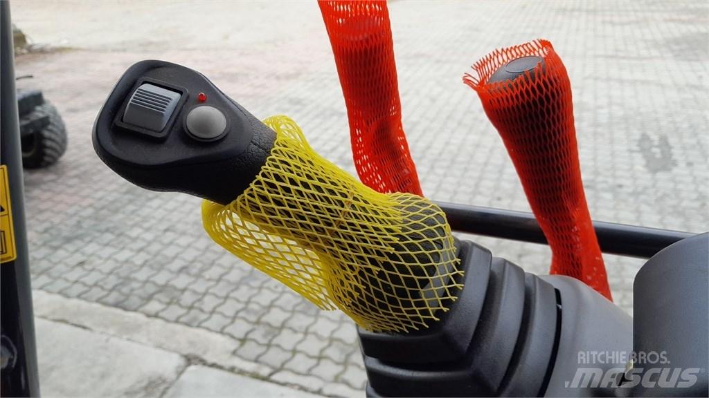 Yanmar Vio 17 Minikoparki
