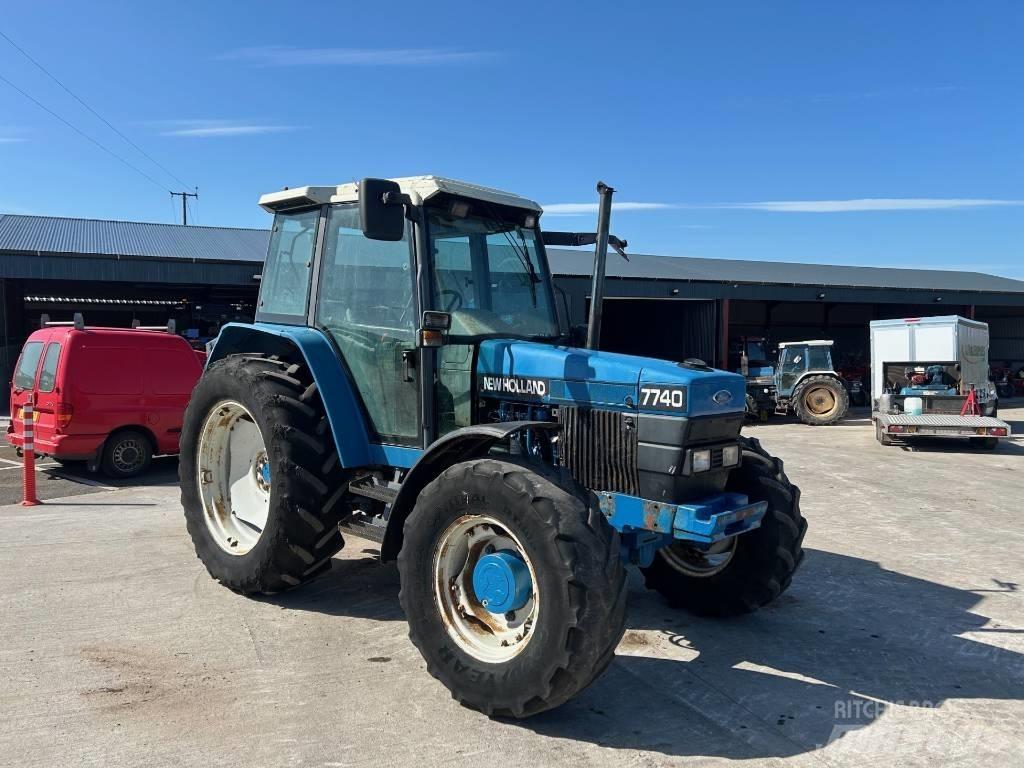 New Holland 7740 Ciągniki rolnicze