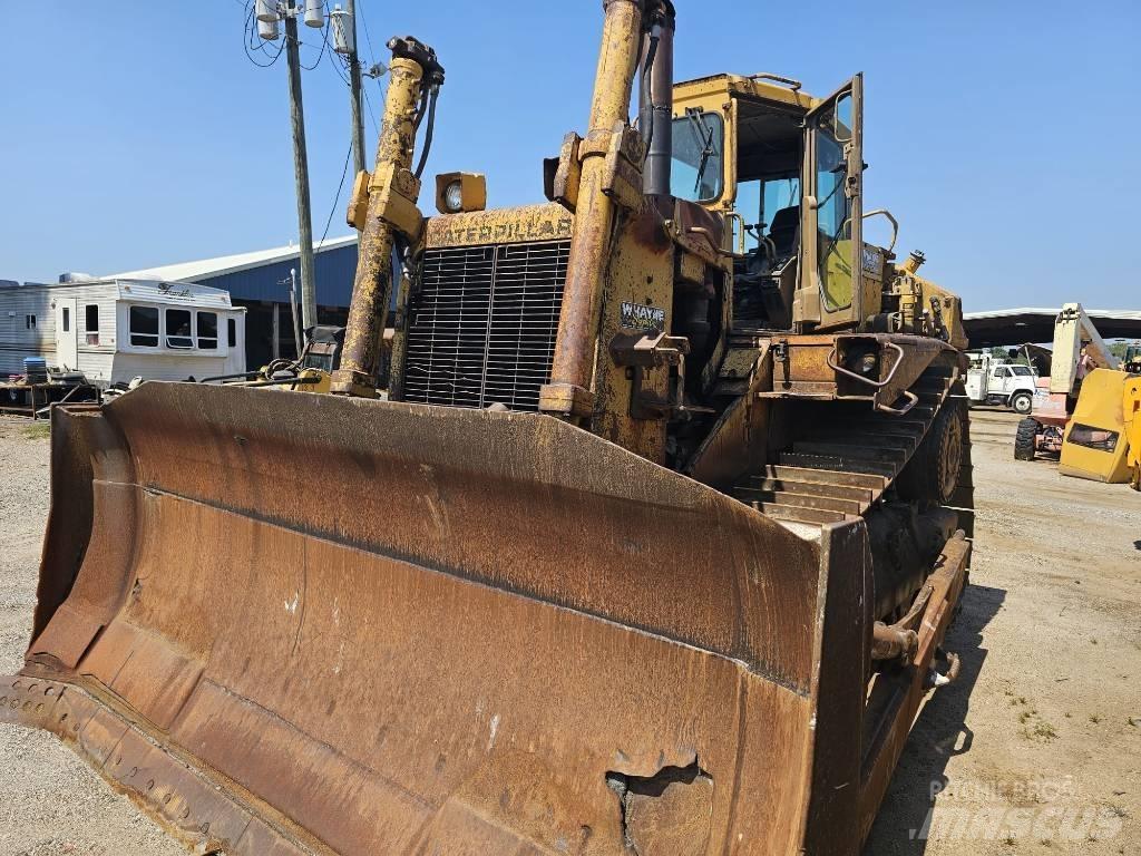 CAT D 8 L Spycharki gąsienicowe