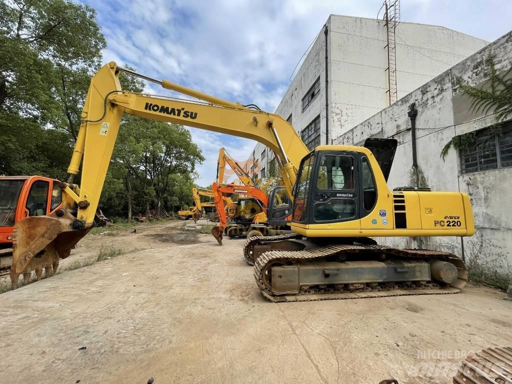 Komatsu PC 220-6 Koparki gąsienicowe