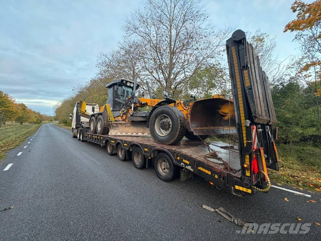 Andover SFCLEX 67 Przyczepy niskopodłogowe