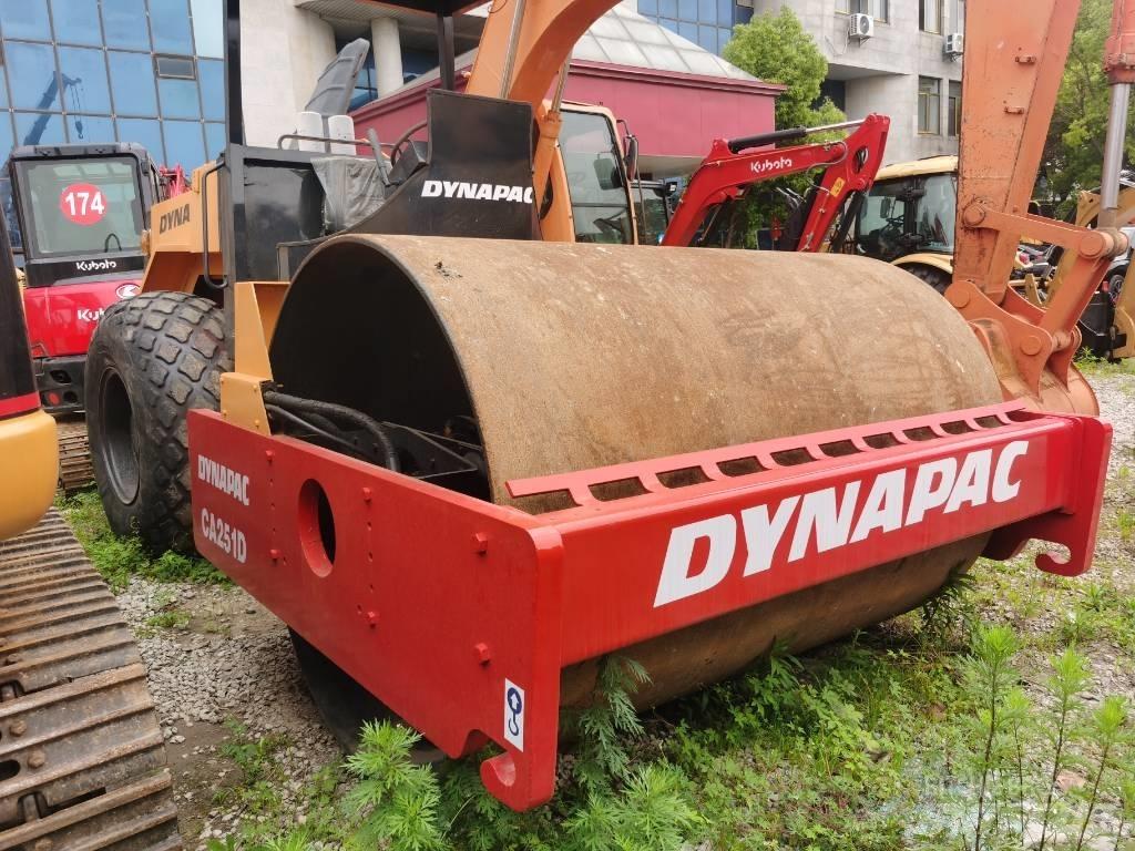 Dynapac CA 251 D Walce jednobębnowe