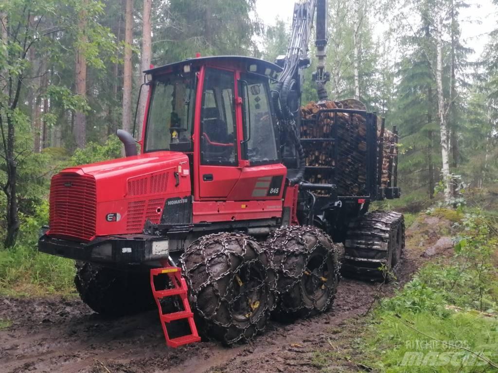 Komatsu 845 Forwardery