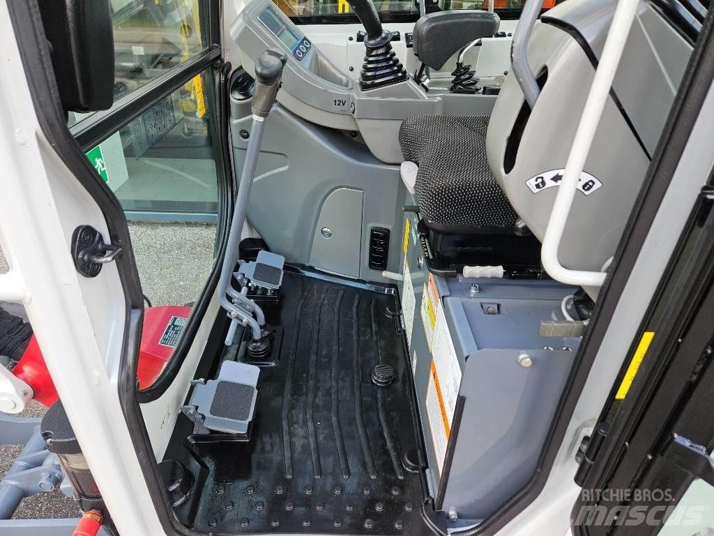 Takeuchi TB 216 Minikoparki