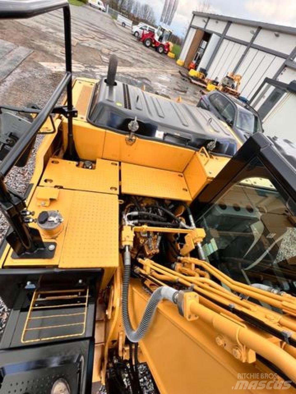 CAT 318EL + HS21 Koparki gąsienicowe