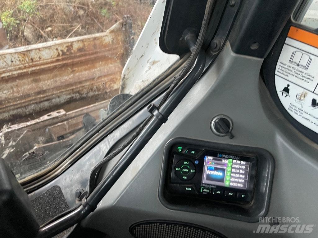 Bobcat T550 Ładowarki burtowe