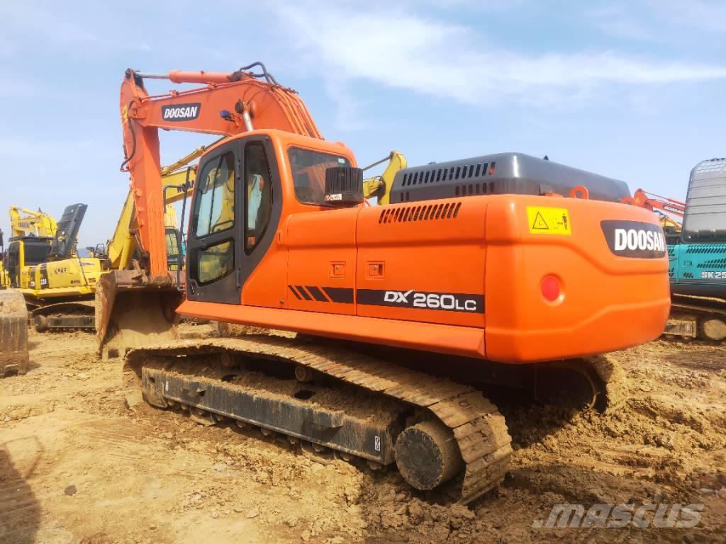 Doosan DX260LC Koparki gąsienicowe
