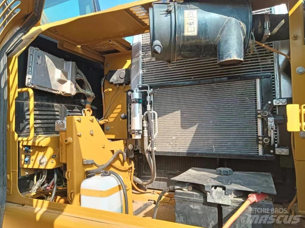 CAT 315D2GC Koparki gąsienicowe