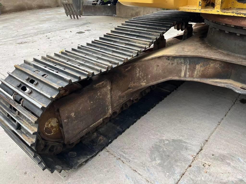 Sumitomo SH200Z3 Koparki gąsienicowe