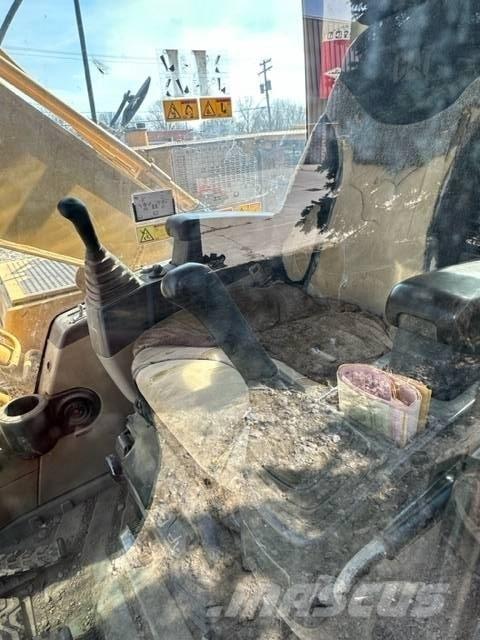 CAT 320 C L Koparki gąsienicowe