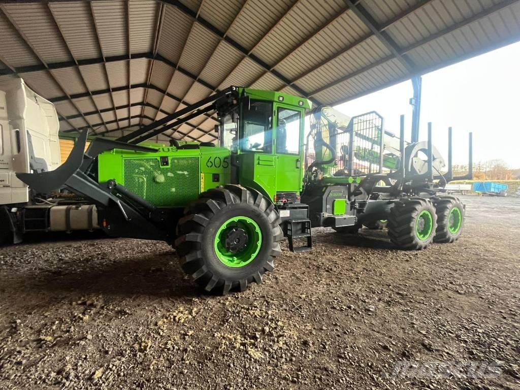 Equus 605 6WDC Skidery