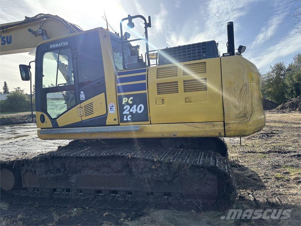 Komatsu PC240LC-11 Koparki gąsienicowe