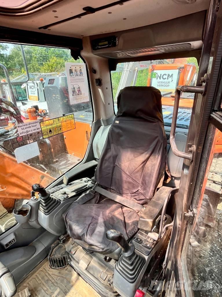 Develon DX 140 LCR-7 Koparki gąsienicowe