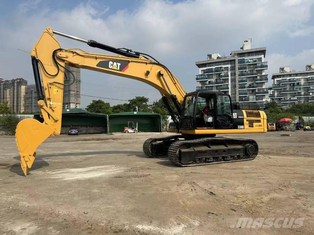 CAT 330 D Koparki gąsienicowe