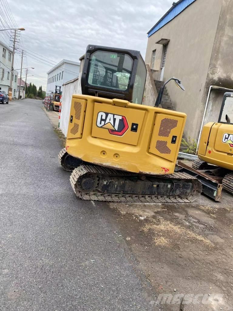 CAT 306 Minikoparki