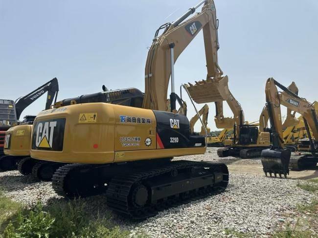 CAT 329 D Koparki gąsienicowe